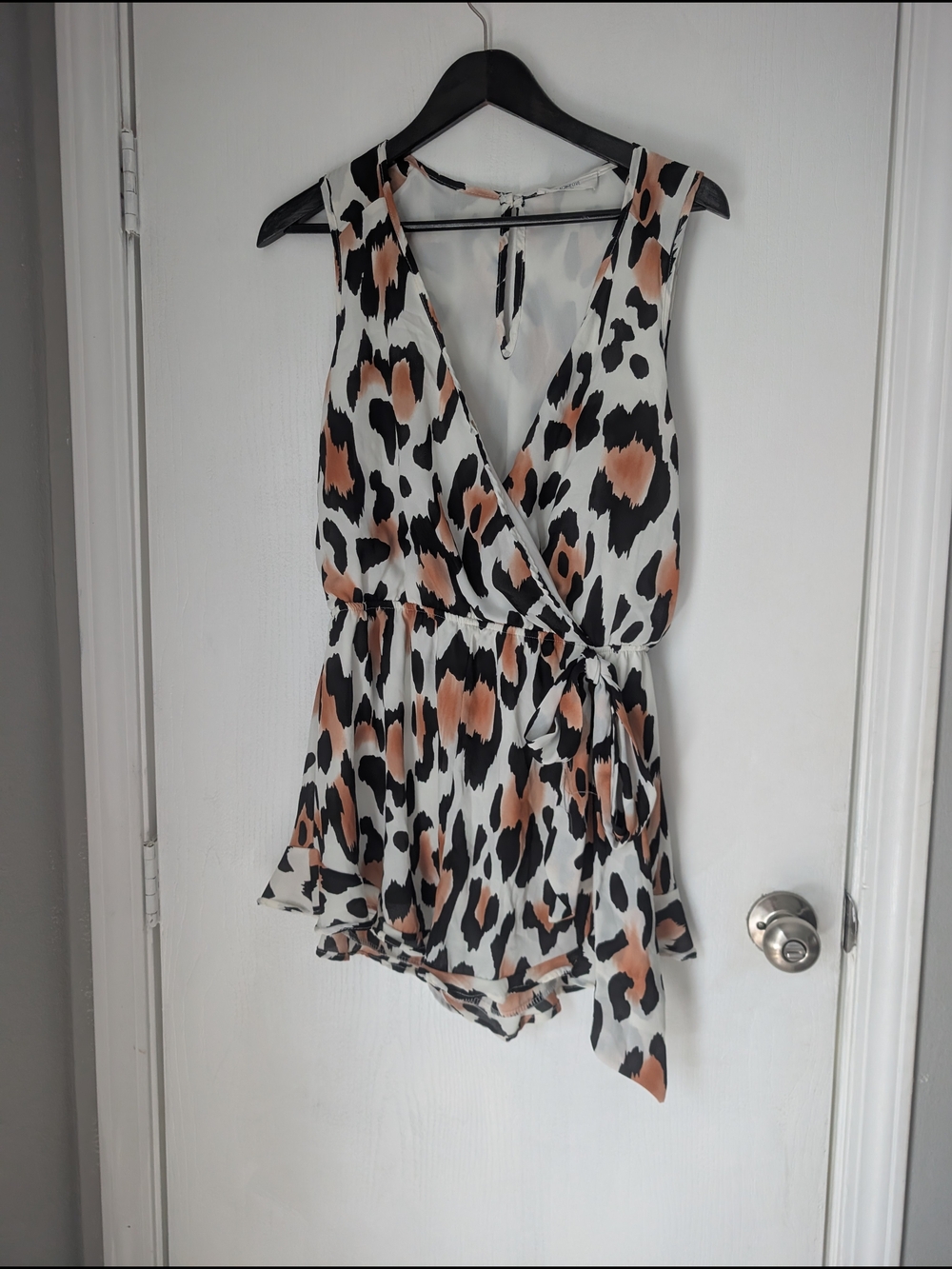Sleeveless Animal-Print Surplice Camisole in White, Black & Tan